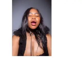 Nude ass JuneJay